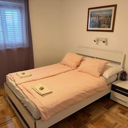 Apartments "Laci" 크르크 외부 사진